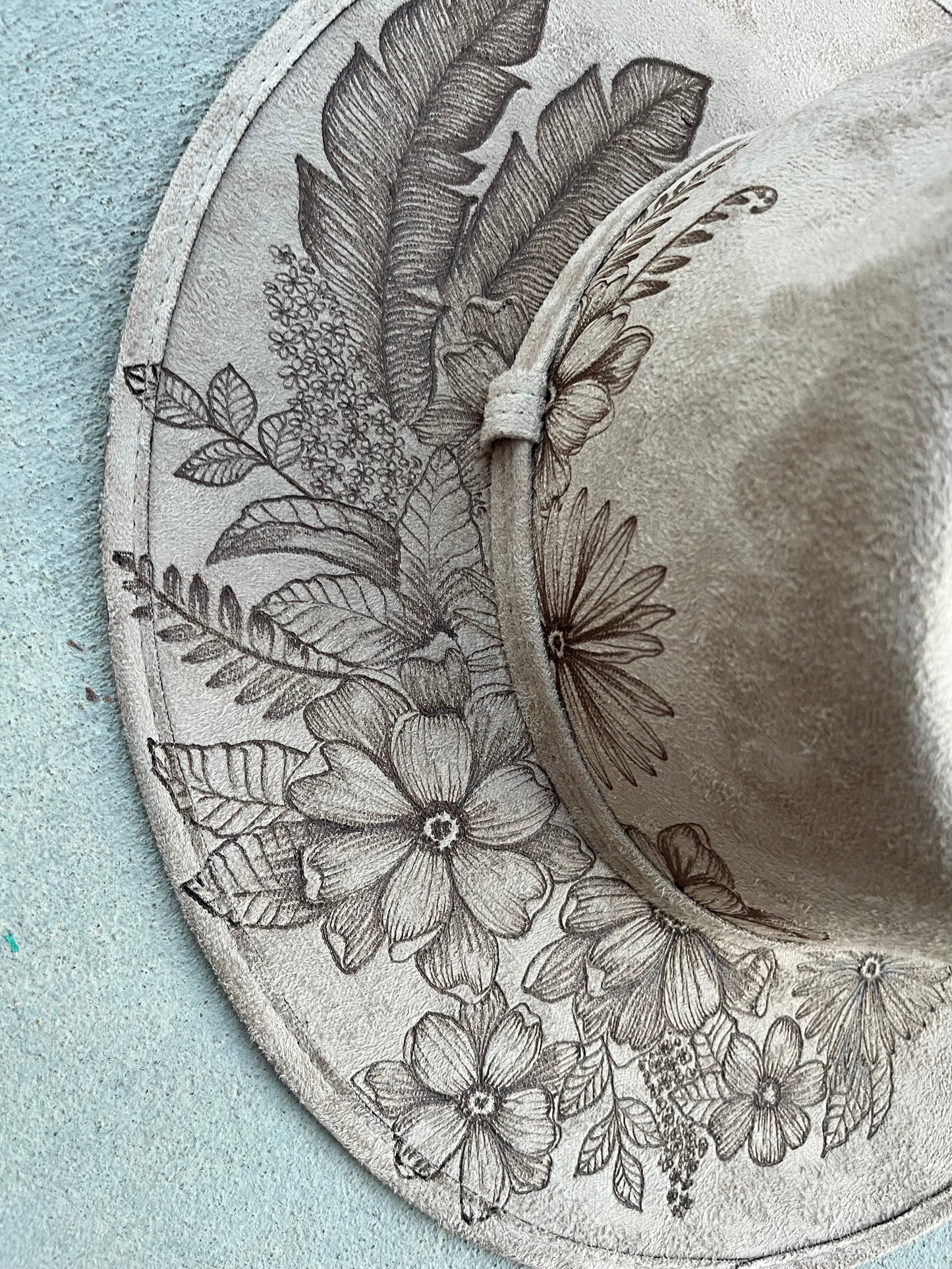 Taupe burned floral feather suede wide brim rancher hat