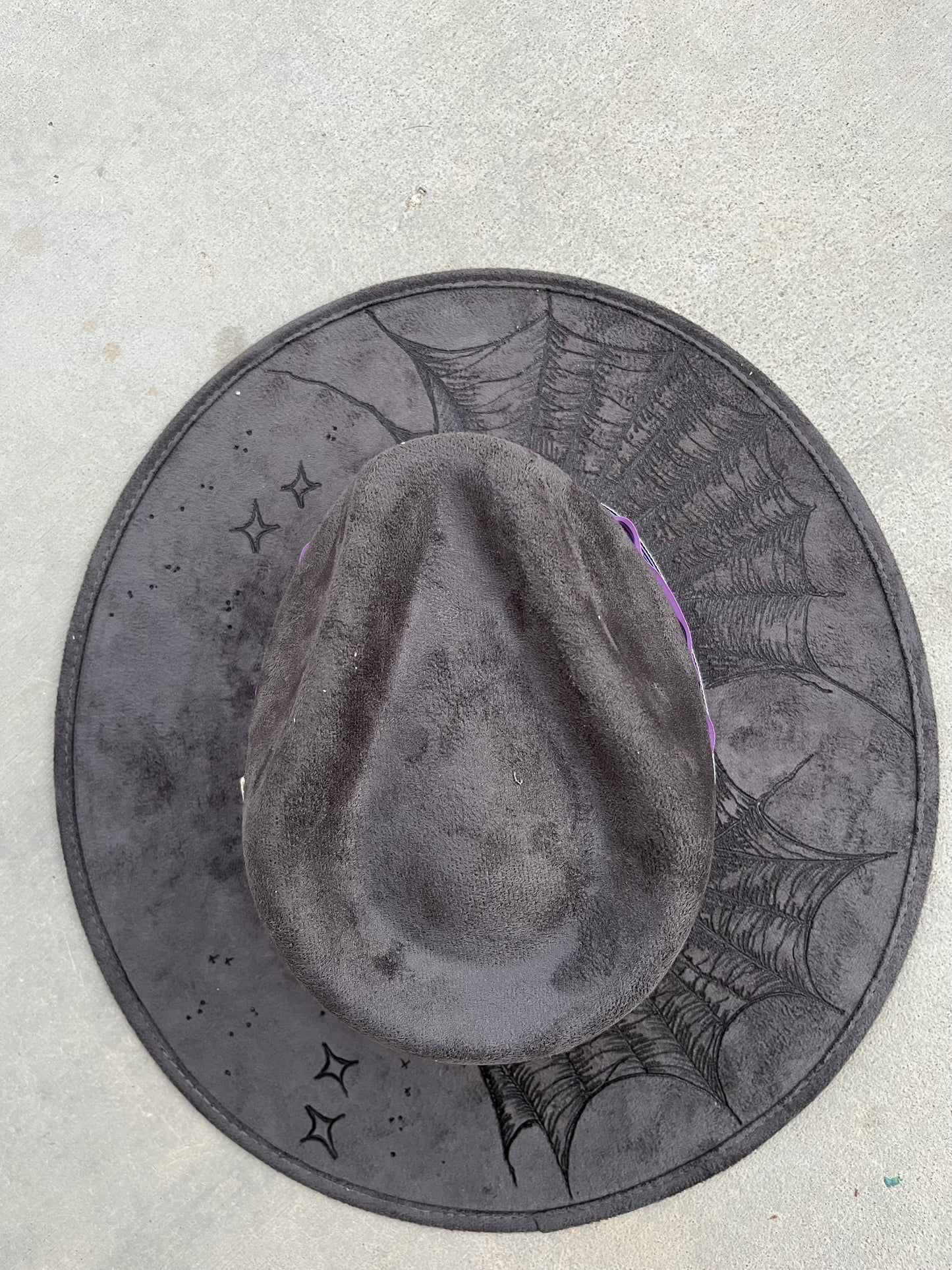 Nightmare grey spider burned fabric lined felt wide brim rancher hat