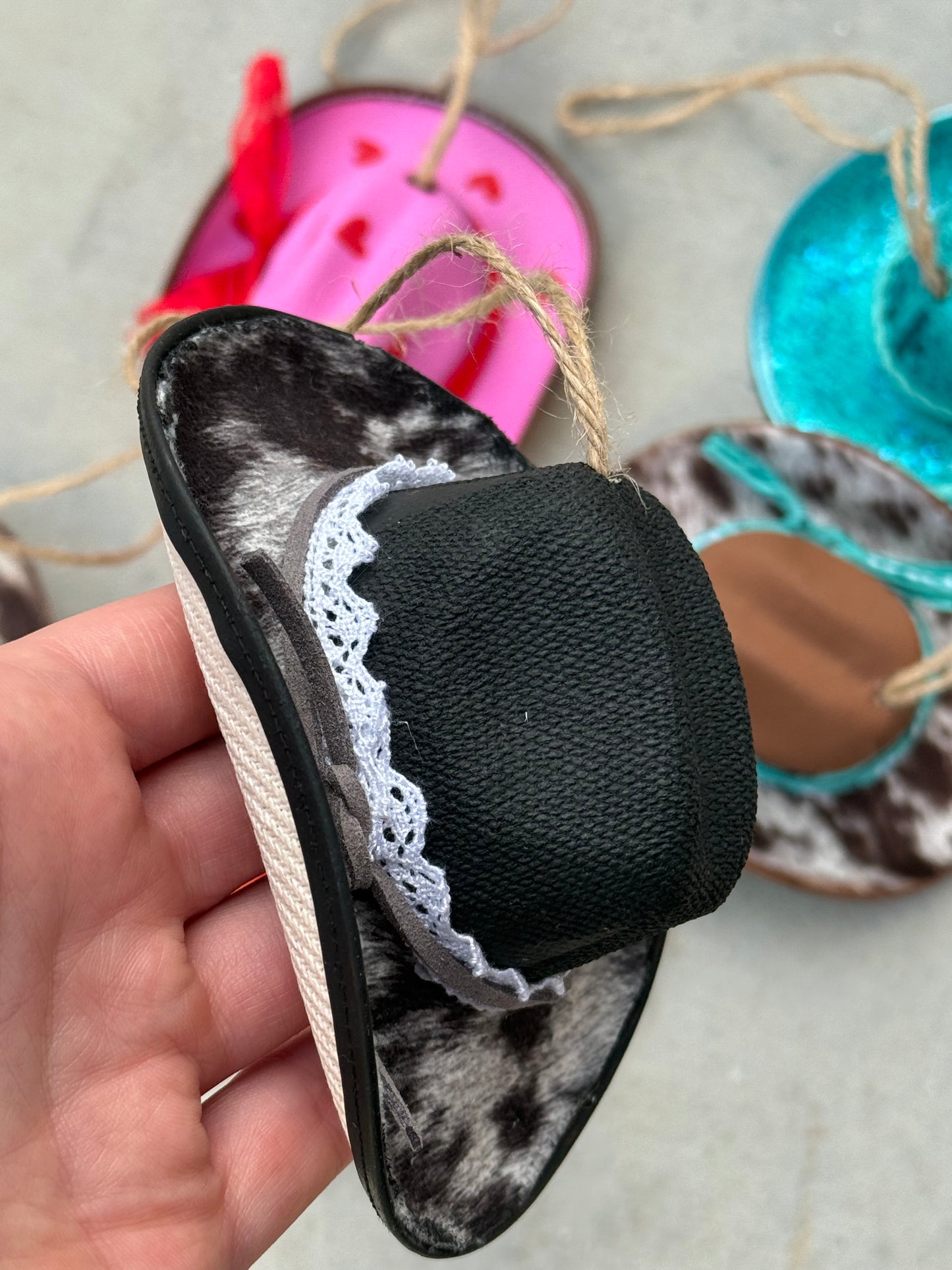 Black lace cowhide Cowboy hat ornament