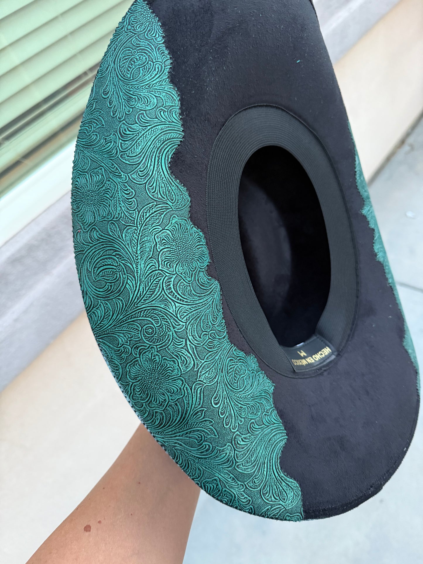 Black turquoise tooled leather suede wide brim rancher hat