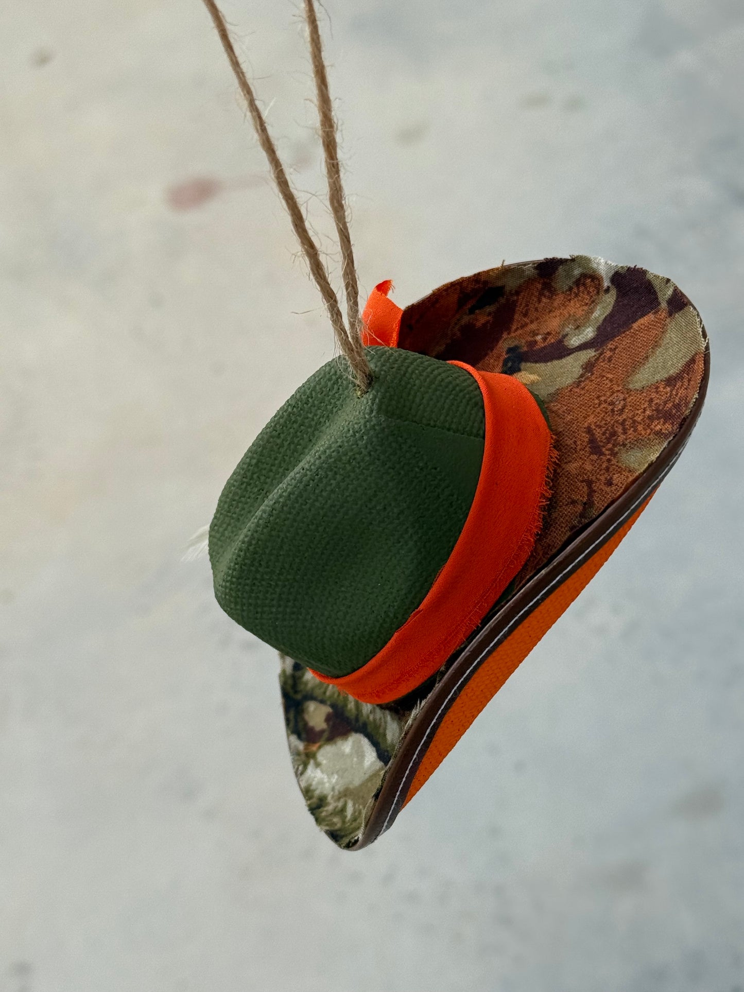 Green camo Cowboy hat ornament