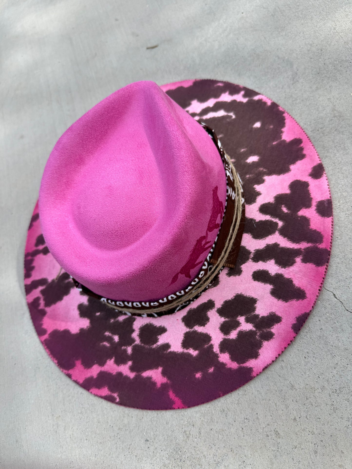 Pink cowhide fabric lined suede wide brim rancher hat