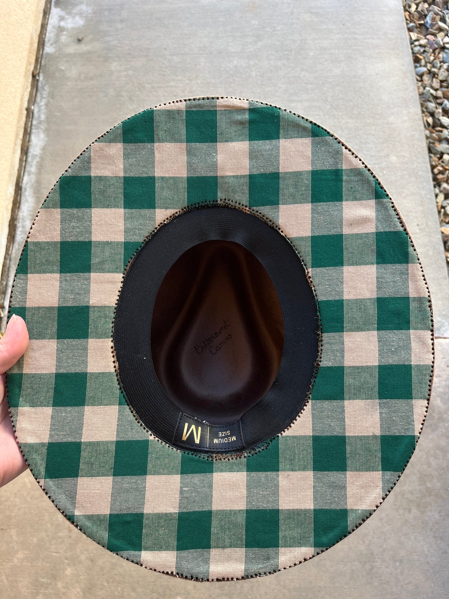 Brown distressed horses burned accessorized fabric lined suede wide brim rancher hat