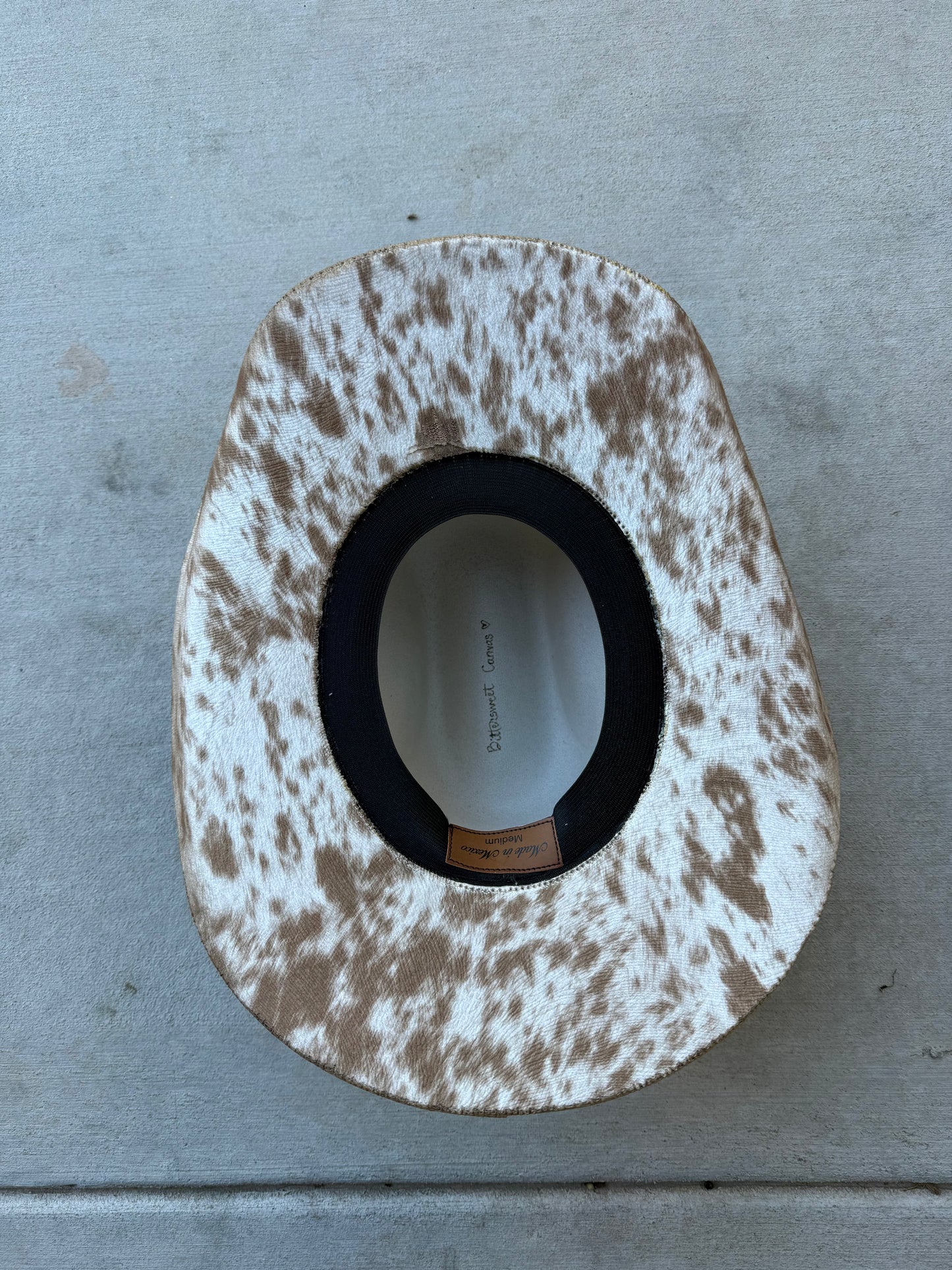 Ivory cowhide suede wide brim cowboy hat