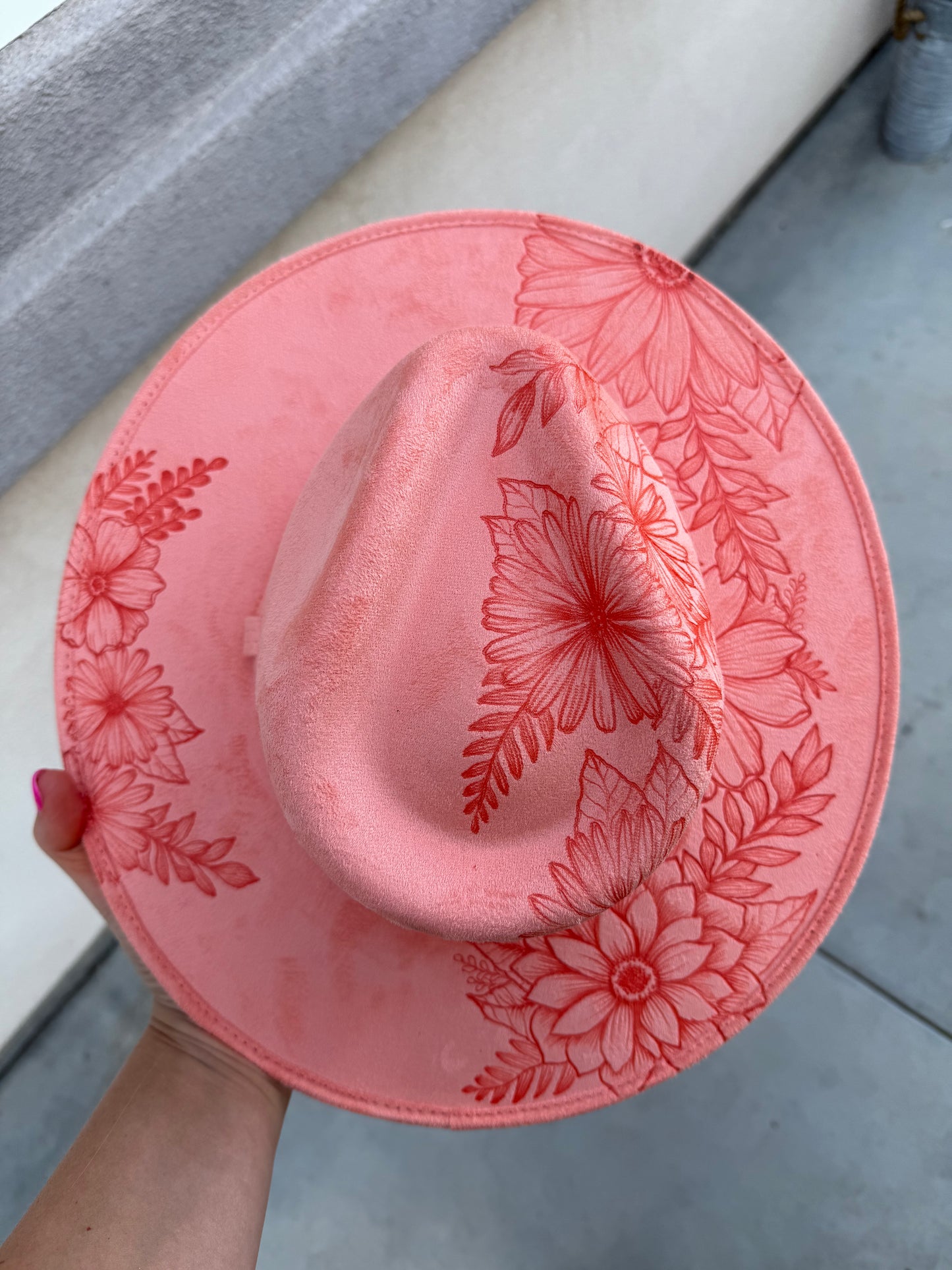 Coral floral burned suede wide brim rancher hat