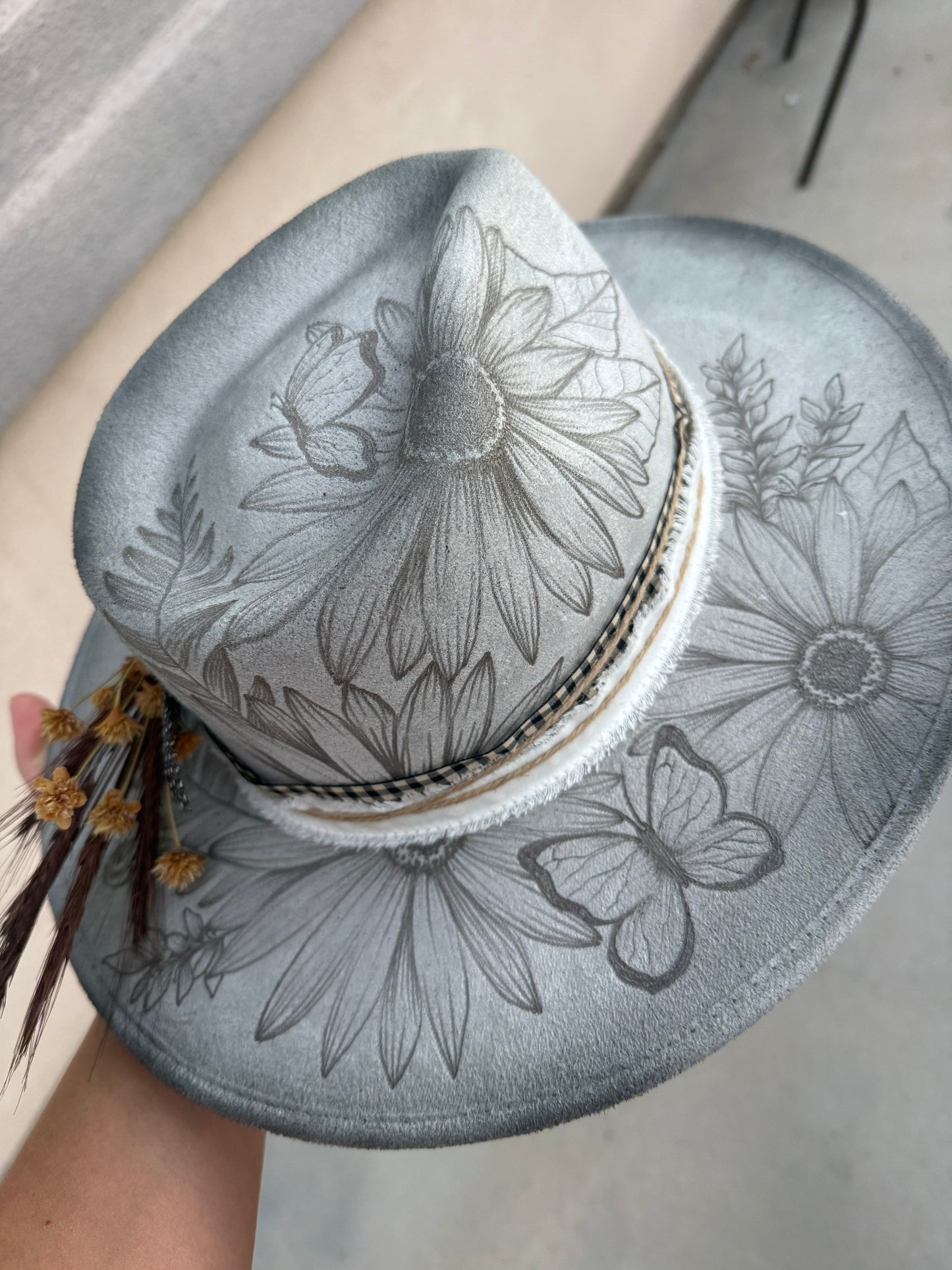 Light gray floral suede wide brim cowboy hat