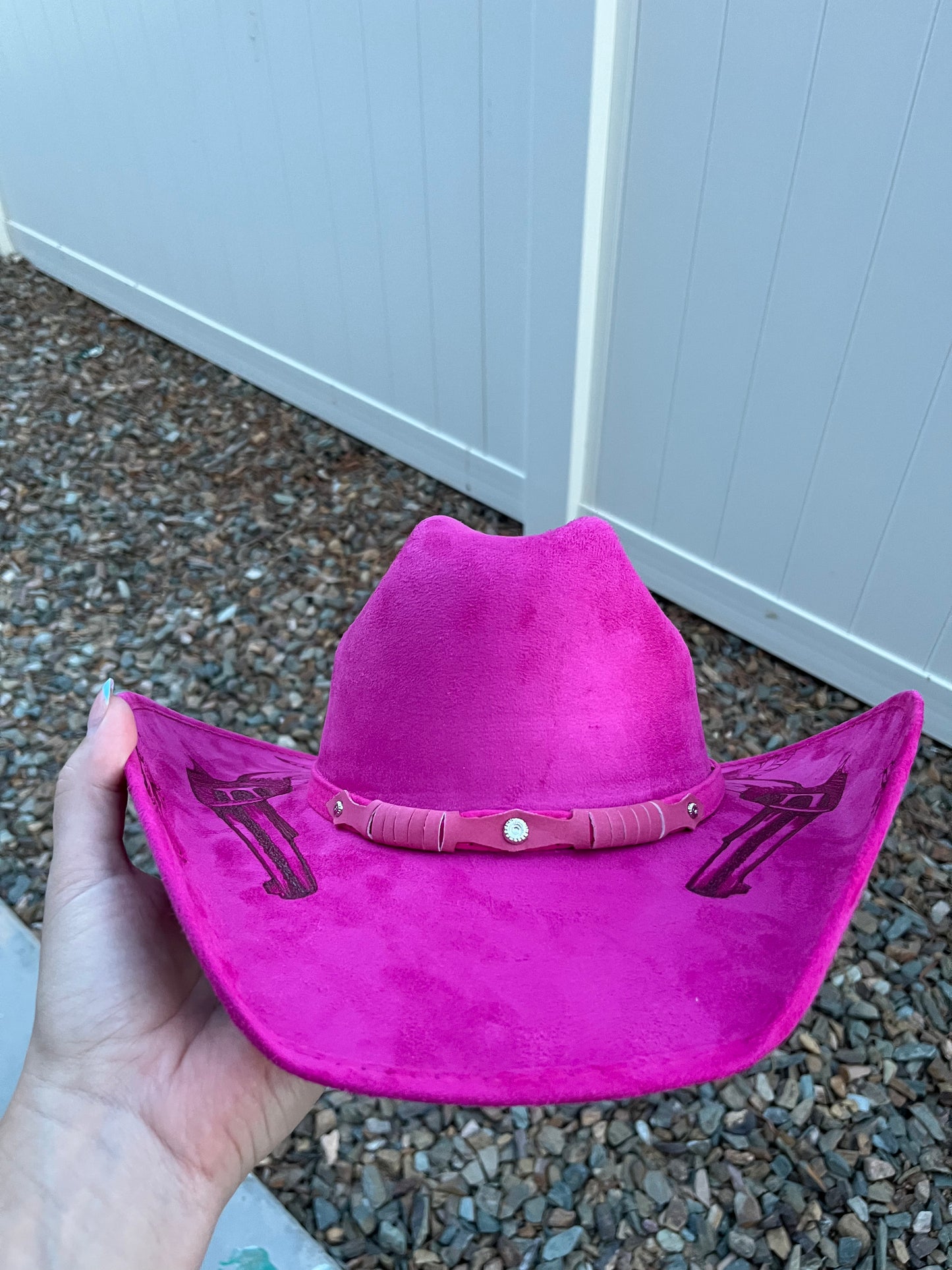 Pink fuchsia revolver gun rose floral burned suede wide brim cowboy hat