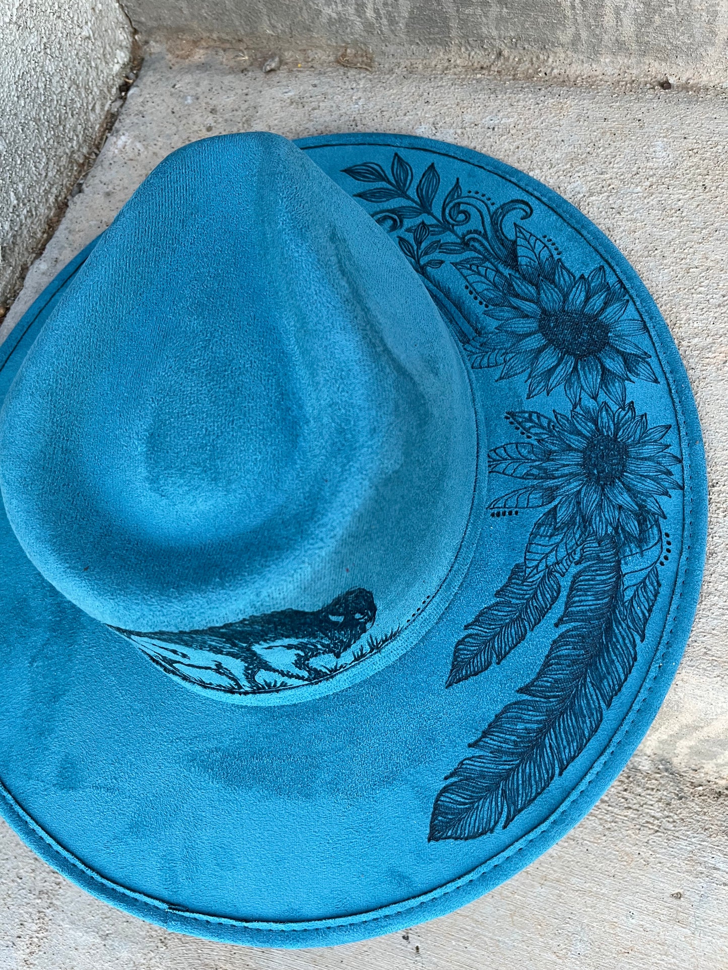 Blue Buffalo bison floral burned suede wide brim rancher hat