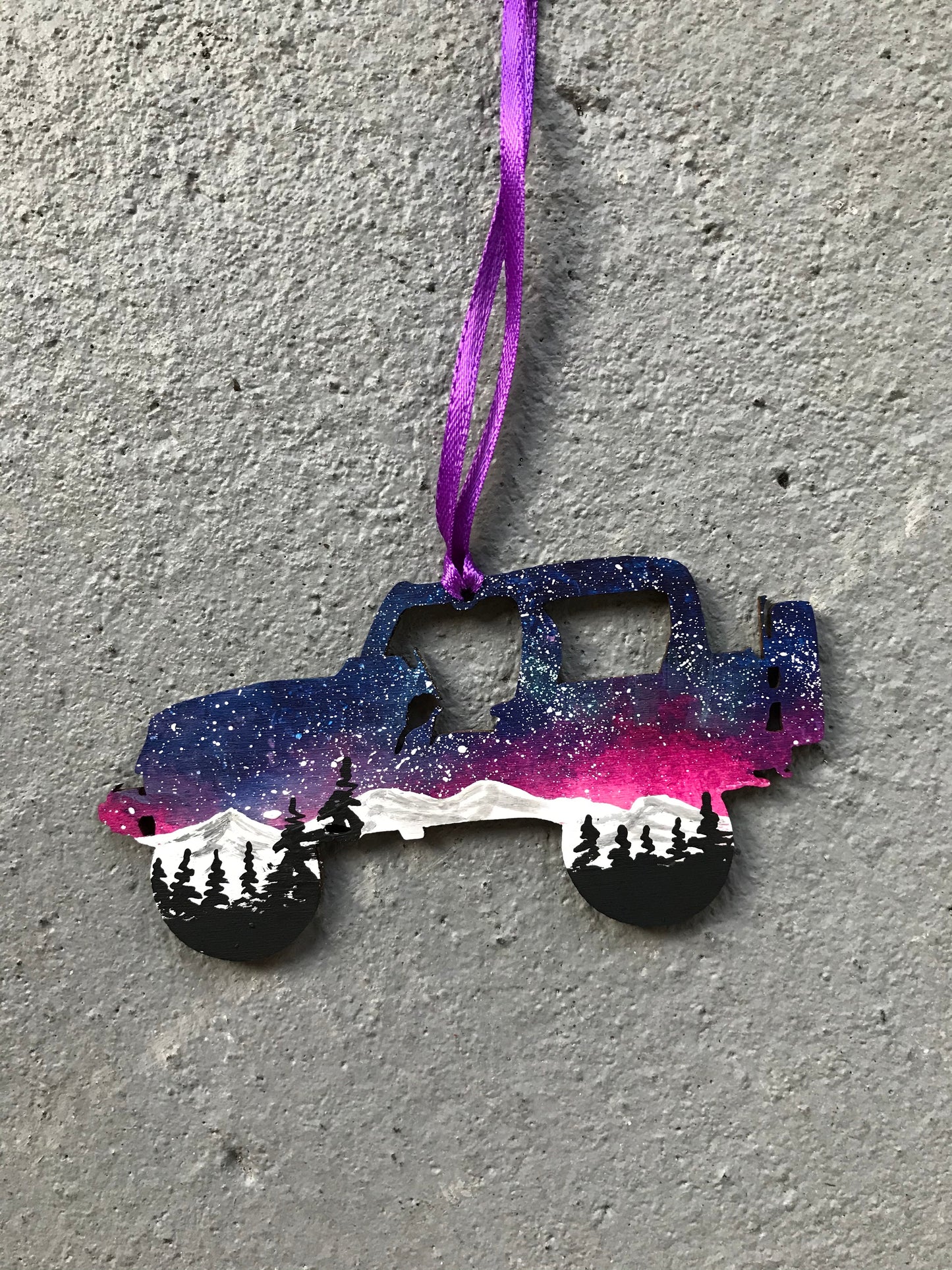 4x4 Christmas ornament