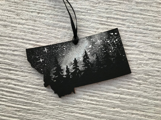 Montana black white ornamrent