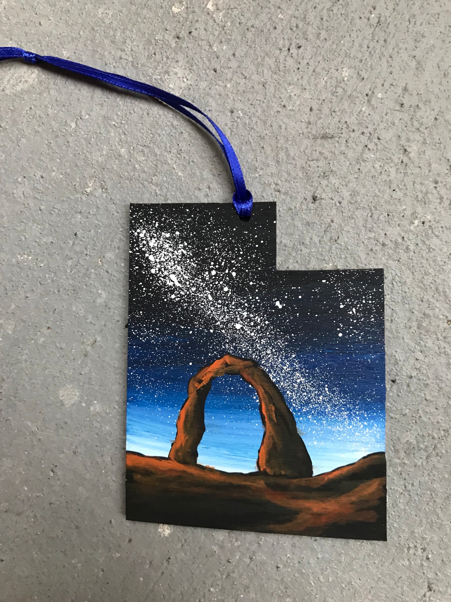 Utah delicate arch Christmas ornament