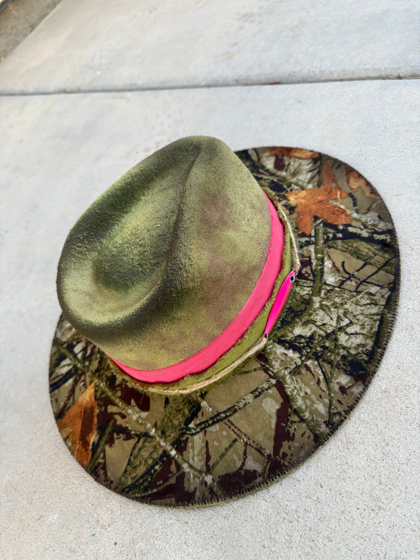 Camo fishing burned suede wide brim rancher hat