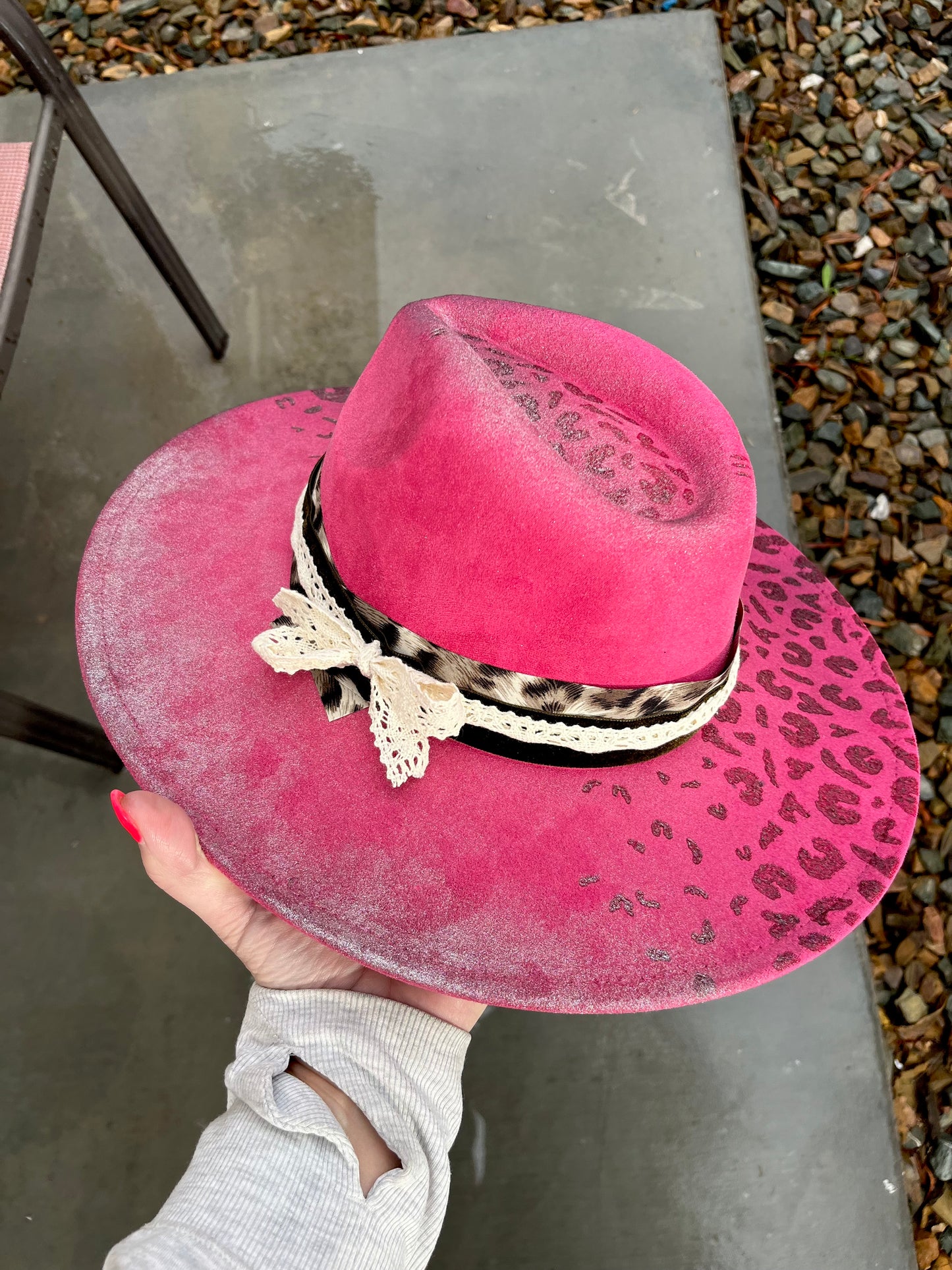 Pink leopard cheetah burned suede wide brim rancher hat
