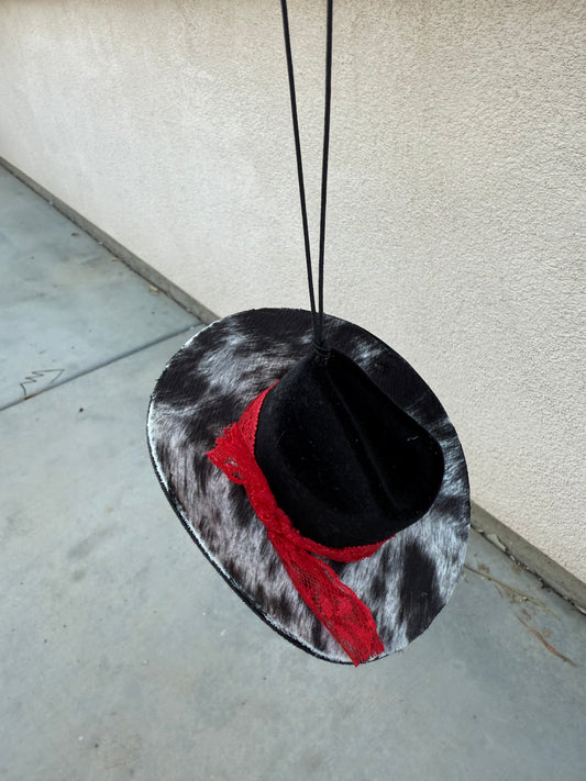 Black cowhide hat rearview mirror charm