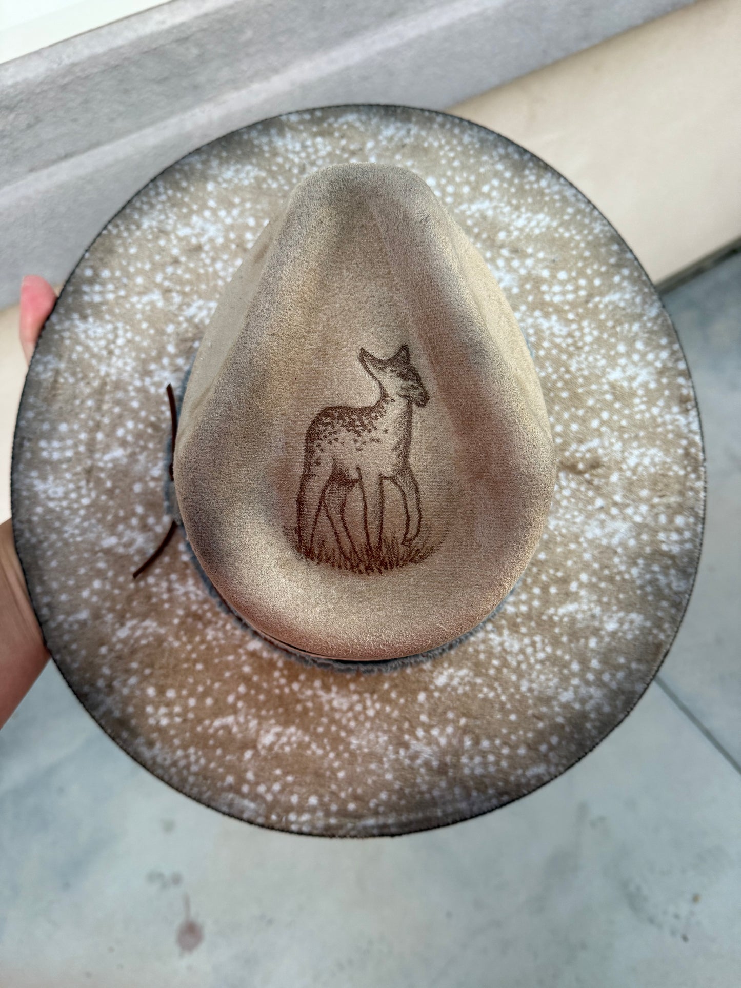 Beige Fawn suede wide brim rancher hat