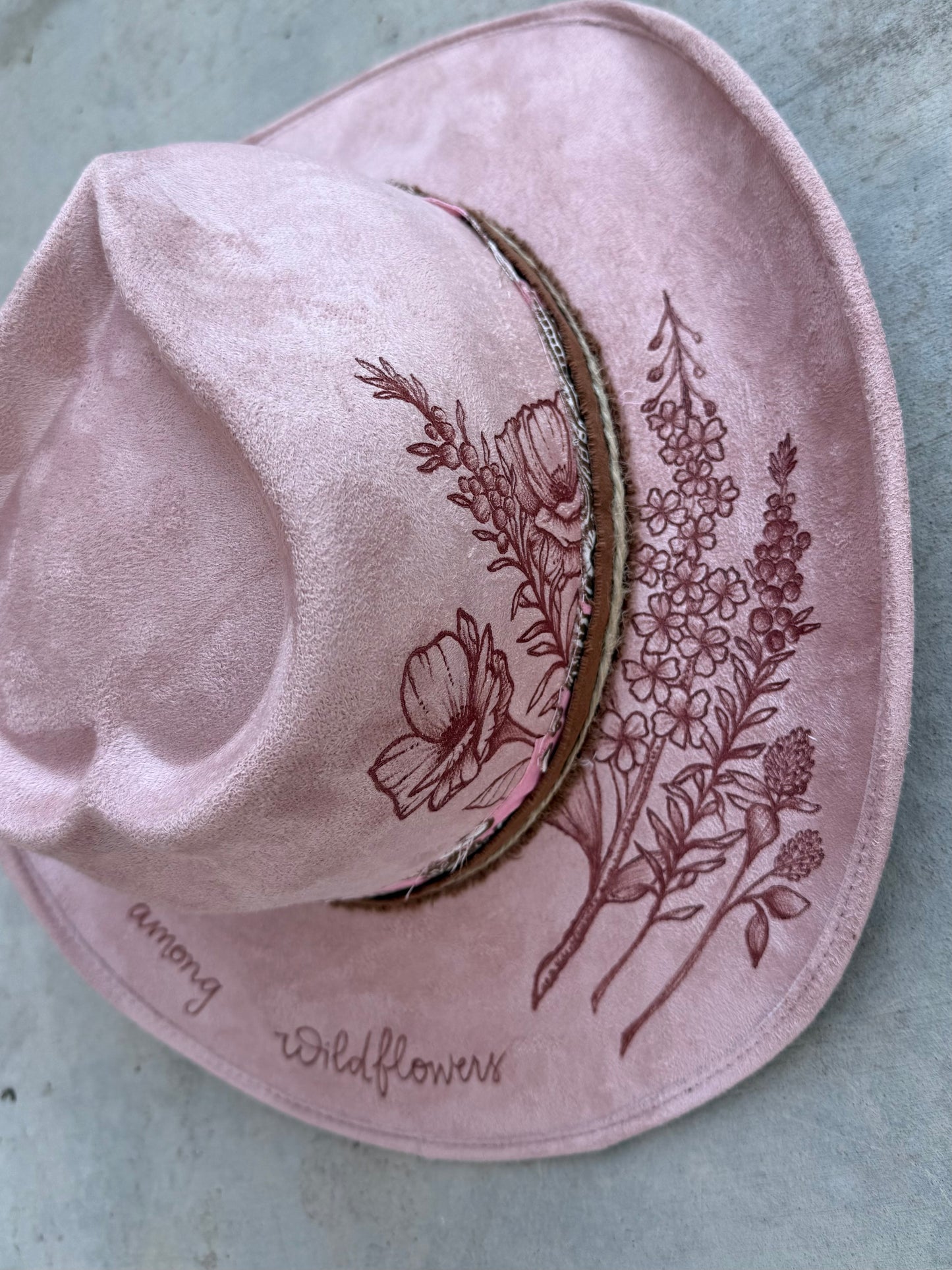 Blush pink corazón floral heart crown burned accessorized suede wide brim rancher hat