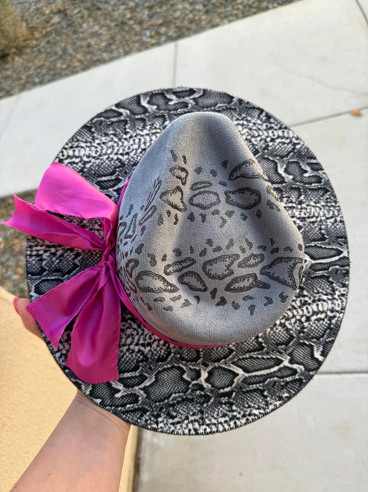 Gray snakeskin suede wide brim rancher hat