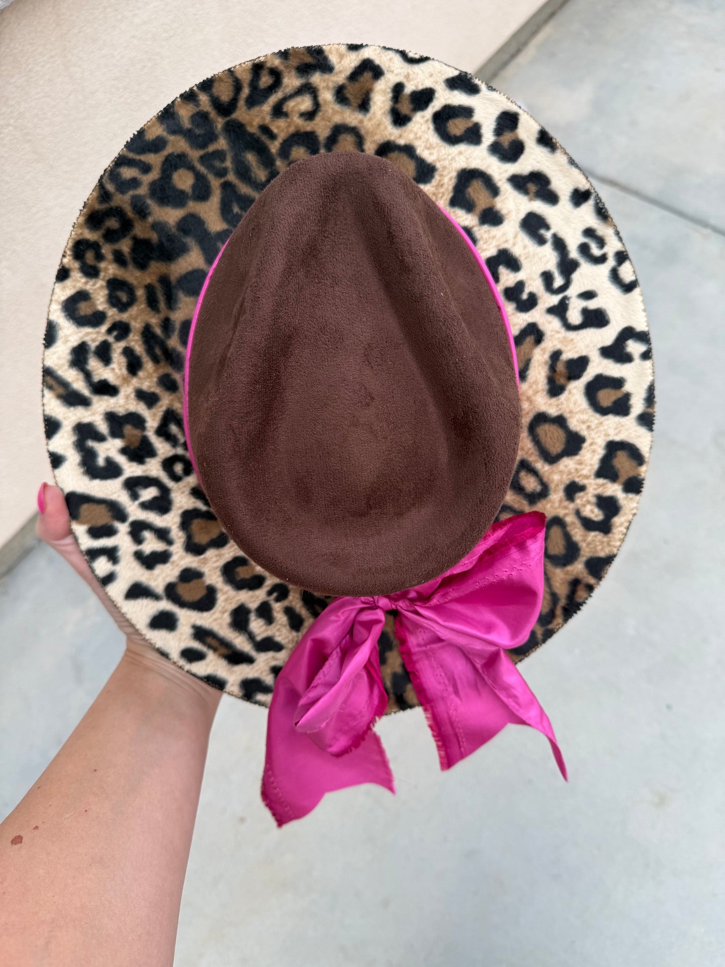 Leopard brown pink bow suede wide brim rancher hat