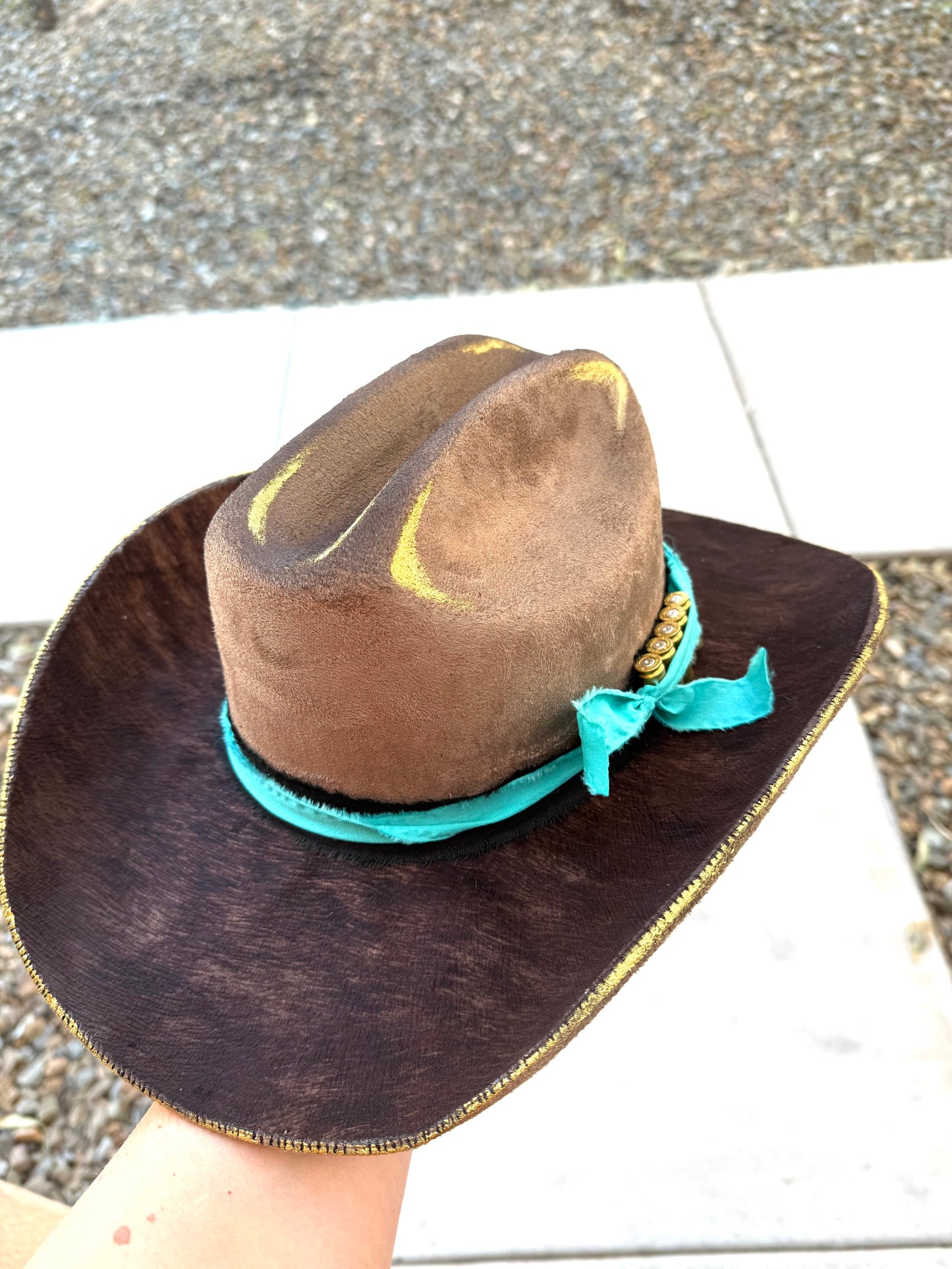 Brown gold cowhide burned fabric lined felt wide brim rancher hat