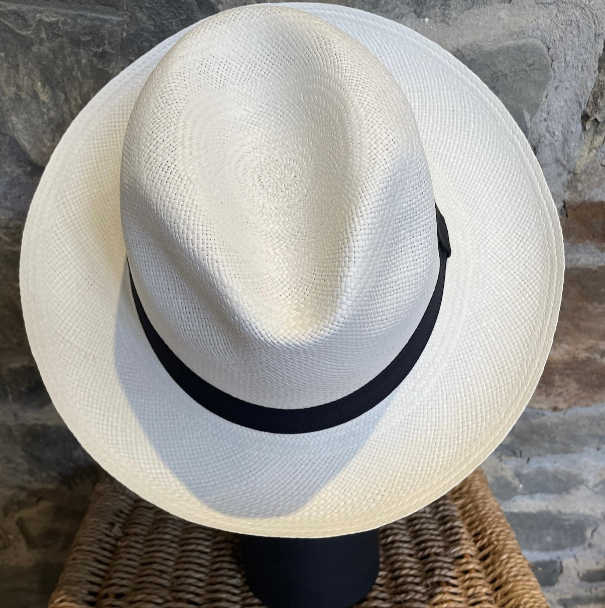 White straw wide brim panama hat