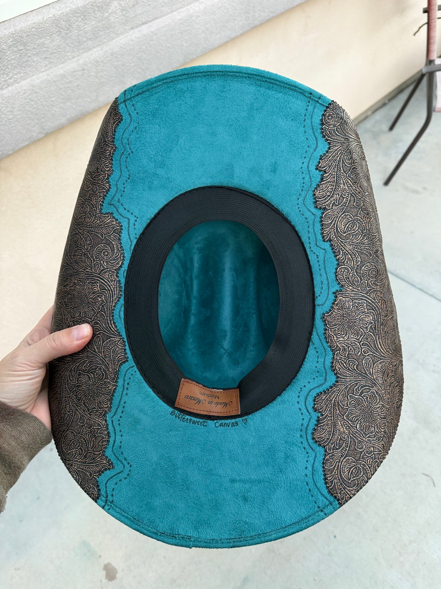 Tooled leather teal suede wide brim cowboy hat