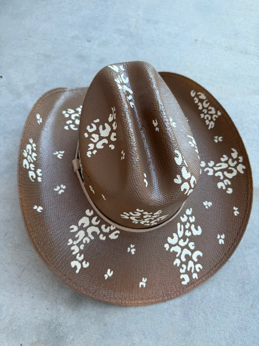 Taupe leopard straw wide brim cowboy hat