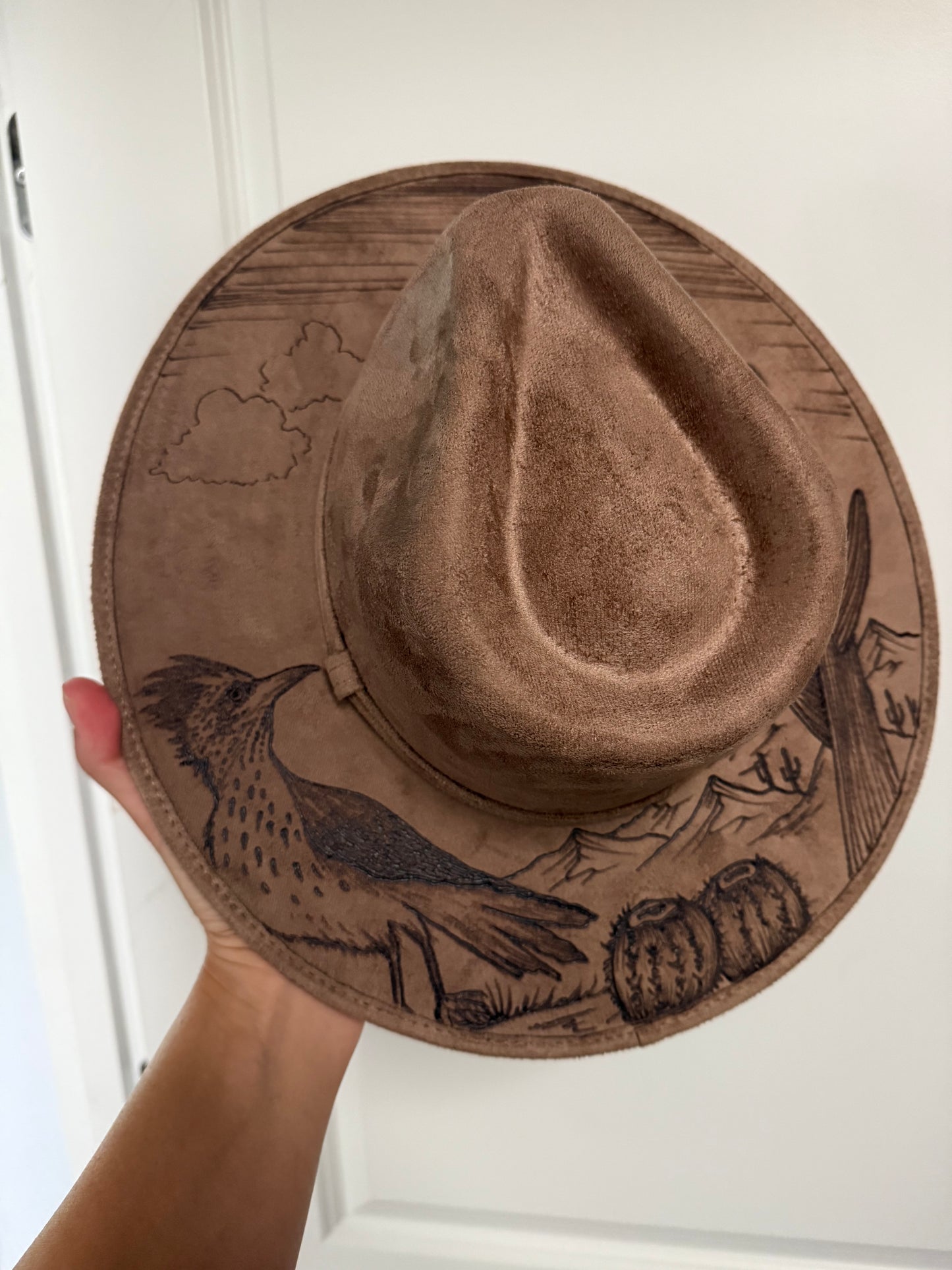 Desert roadrunner brown suede wide brim rancher hat