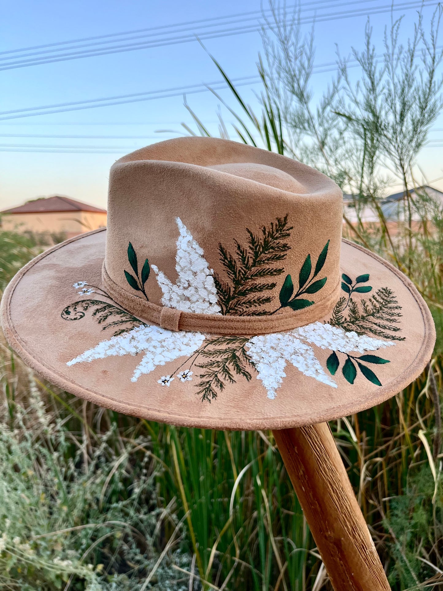 Botanical crown tan white lilacs suede wide brim rancher hat