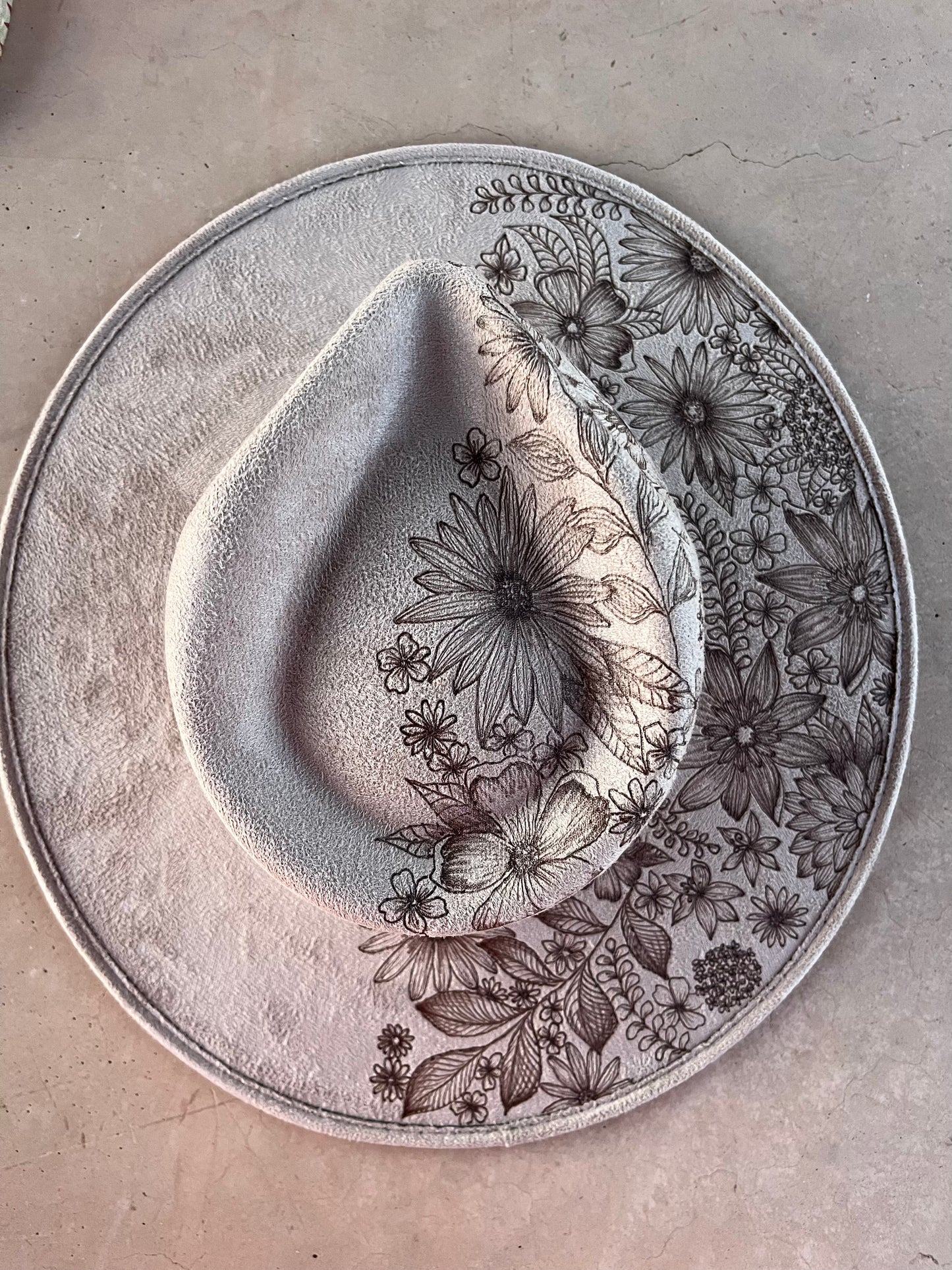 Floral split taupe beige burned suede wide brim rancher hat