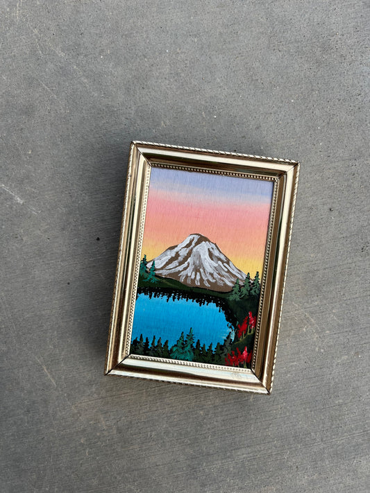 Upcycled picture frame with mountain painting
