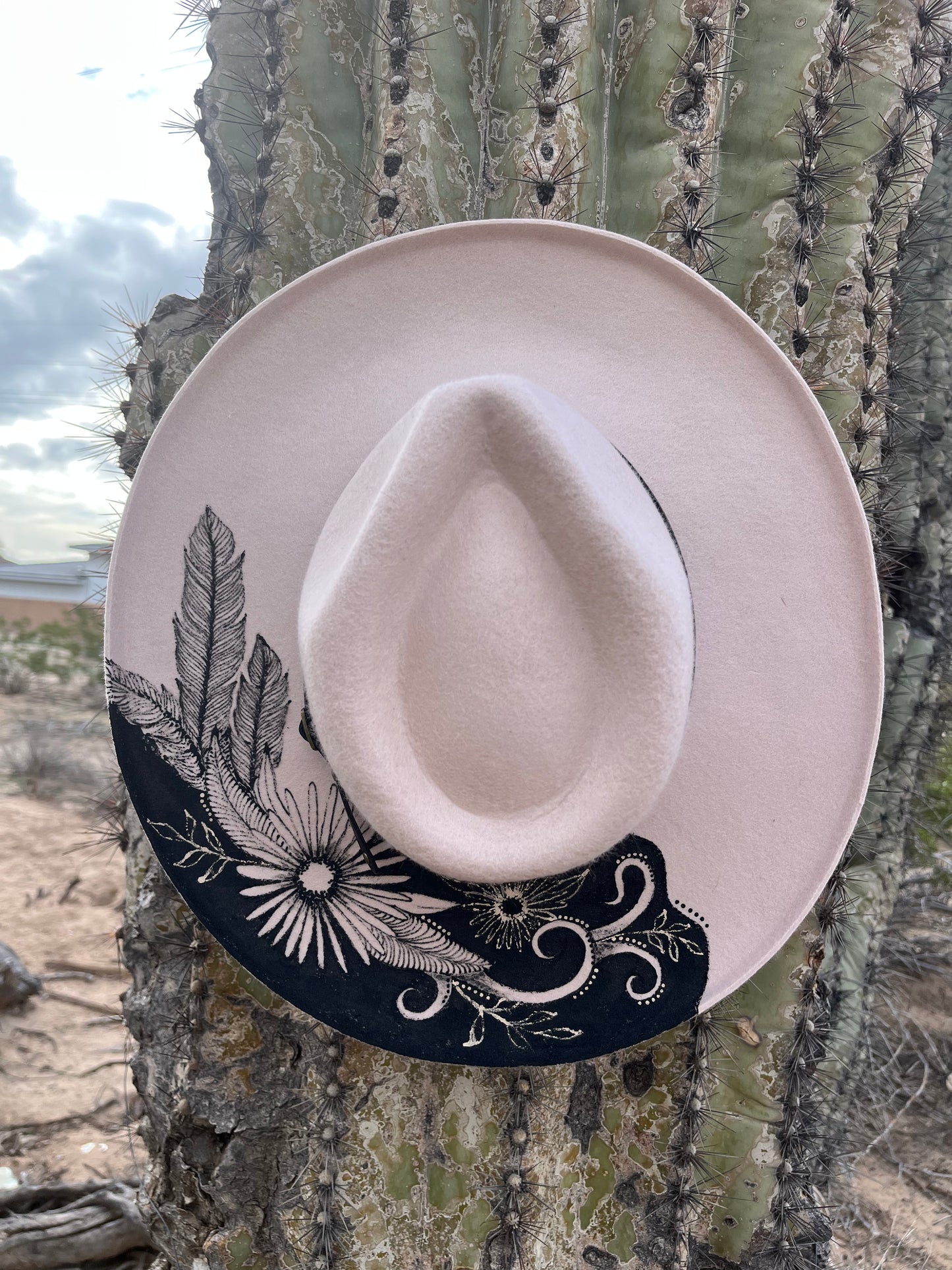 Western boho floral feather beige felt wide brim rancher hat