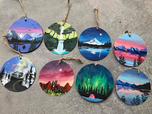 Set of 8 outdoor inspired ornaments
